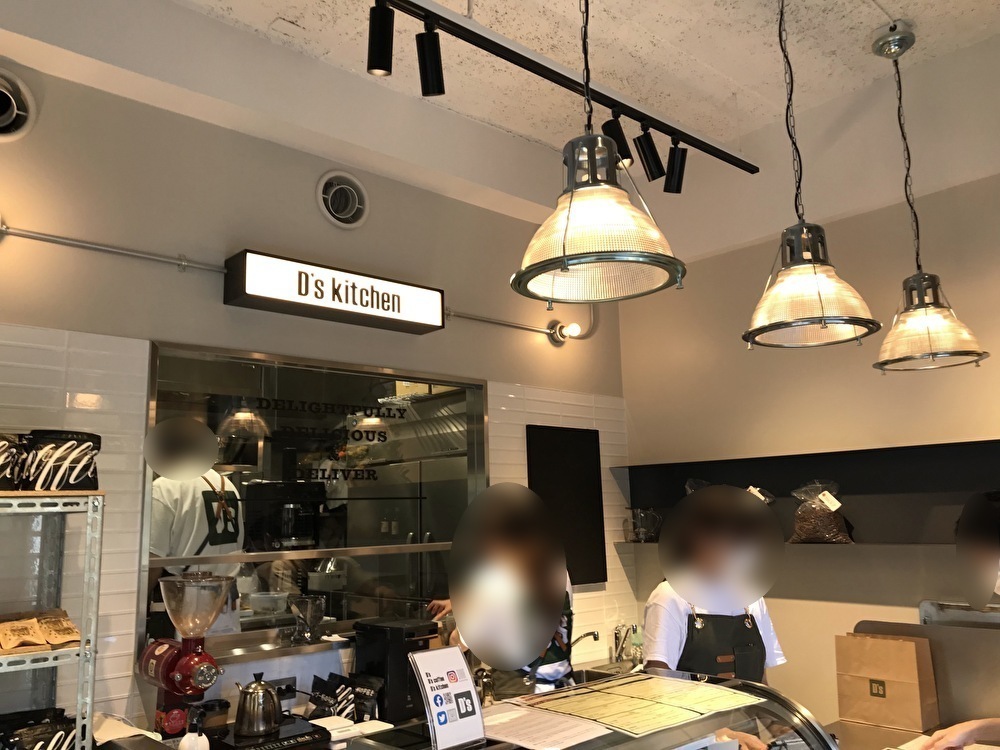 世田谷区経堂に日本初24時間使える美術室WADと福岡manucoffee roastersの東京は初カフェD`sが2021年9月5日グランドオープンしました！