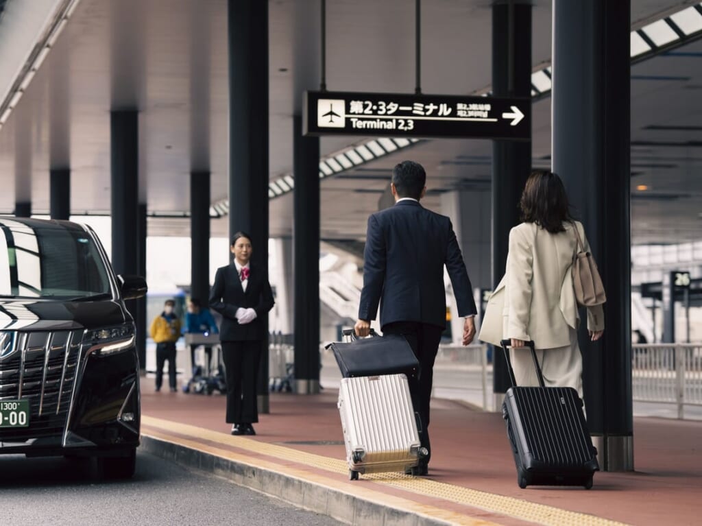 20240229 Uber配車サービス 羽田空港 成田空港