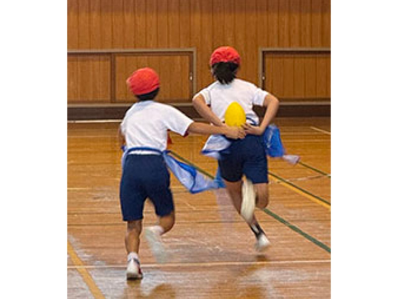 20250714 フラッグフットボール 小学校 寄付