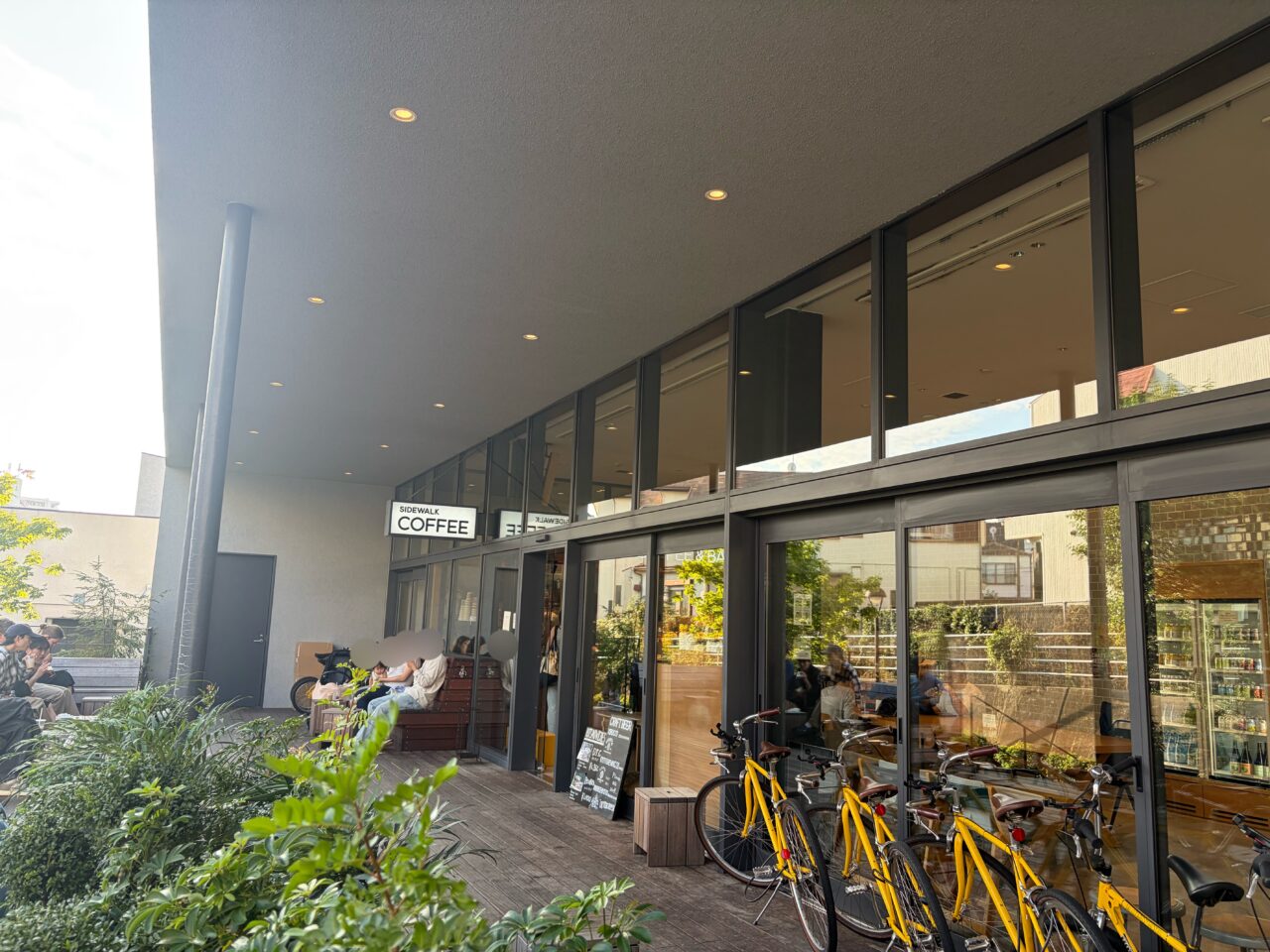 SIDEWALKCAFE